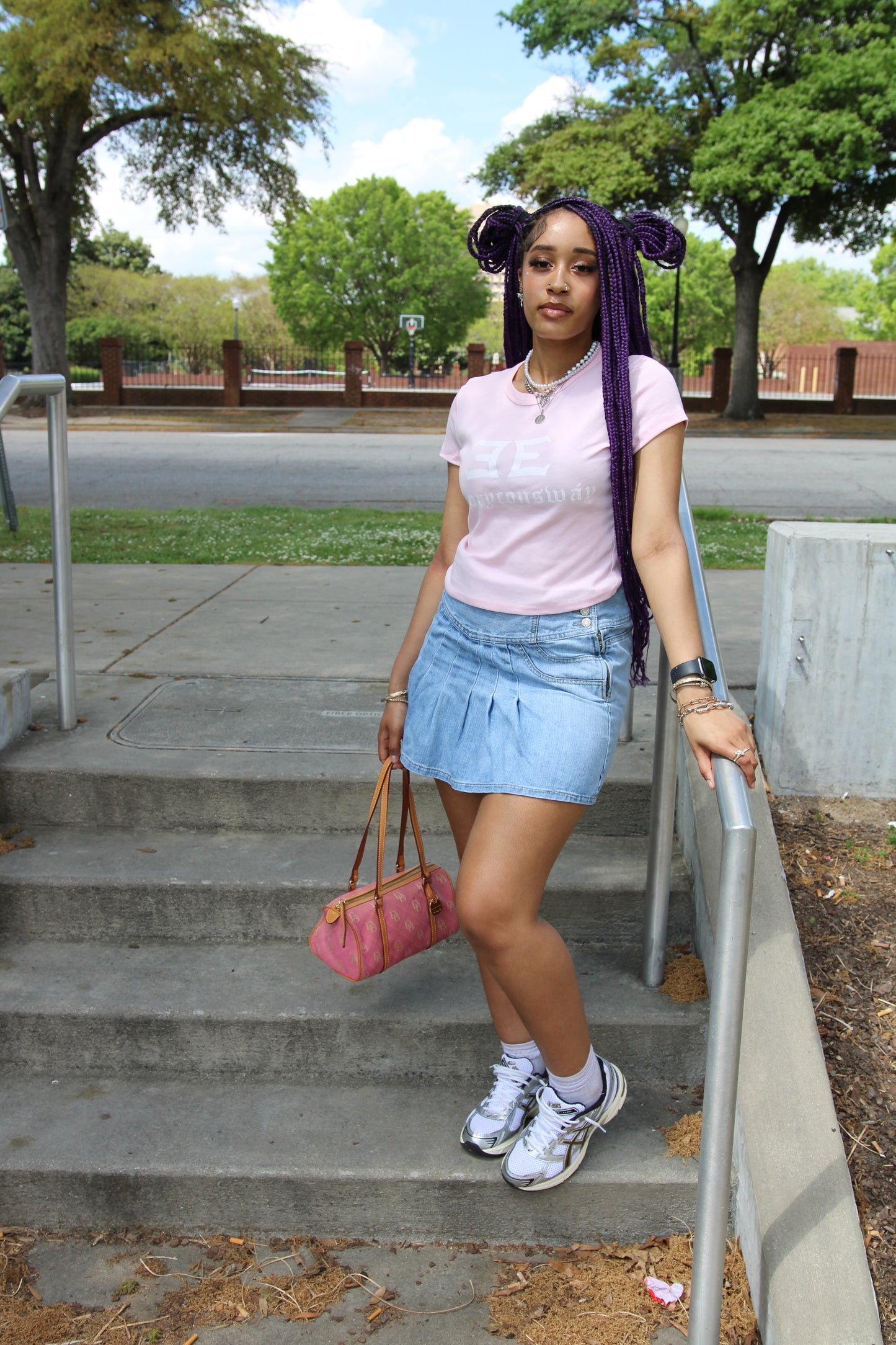 Emoryconswáy Crop Top